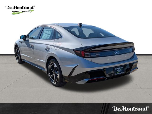 New 2026 Silver Hyundai SEL Sport image 7