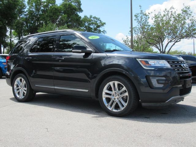 Quartz Metallic 2017 Ford Explorer XLT SUV / Crossover Front-Wheel Drive 6-Speed Automatic