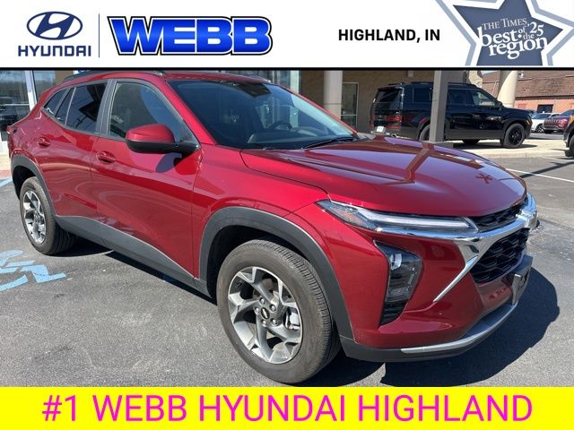 Used 2025 Red Chevrolet LT image 9