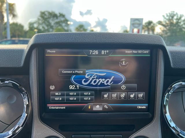 2014 White Platinum Clearcoat Metallic Ford F-250SD Platinum 4X4 Truck
