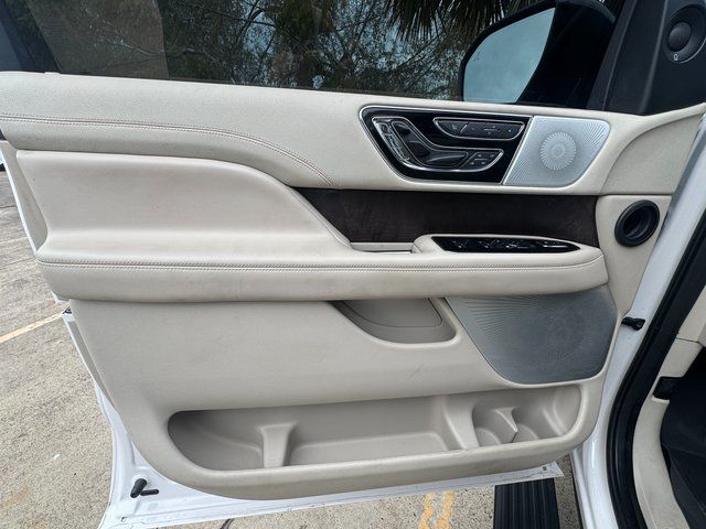 2019 Lincoln Navigator