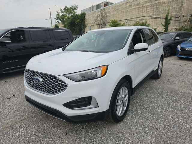 Used 2024 Ford Edge SUV