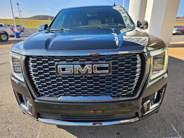 Used 2024 Black GMC Denali Ultimate image 7