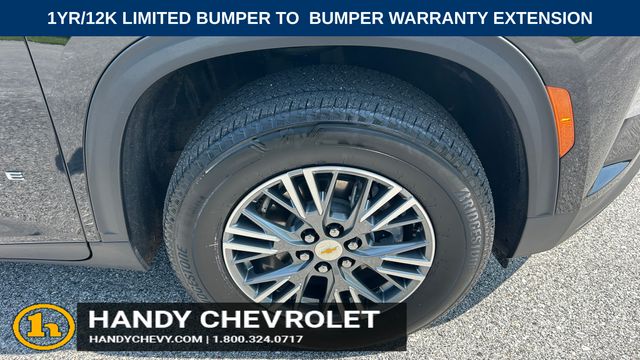Used 2025 Chevrolet Traverse SUV