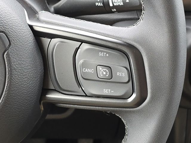2023 Jeep Gladiator Sport S:46141A