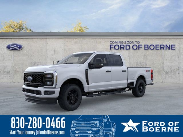 Oxford White 2026 Ford F-250 Super Duty XL Crew Cab 4WD Pickup Truck Four-Wheel Drive Automatic