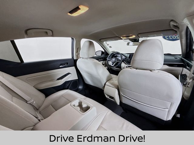Used 2022 Nissan Altima Sedan