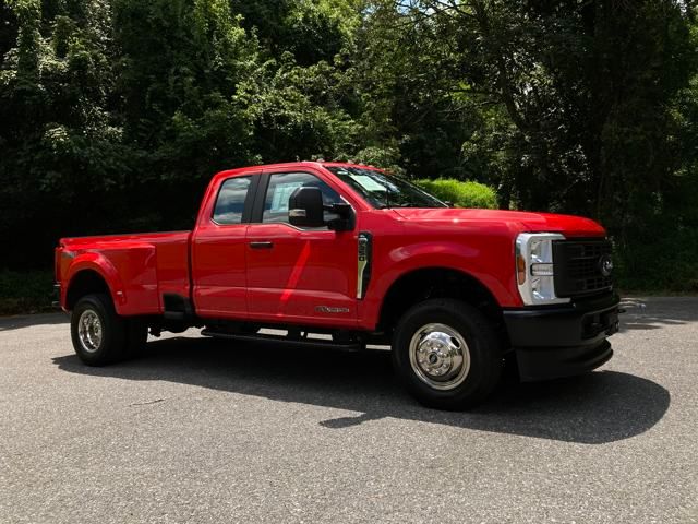 2024 Ford F-350 Super Duty XL