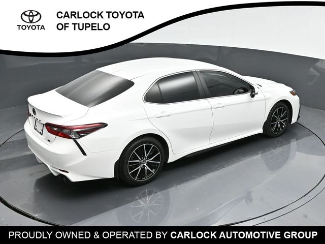 2021 Toyota Camry SE 26