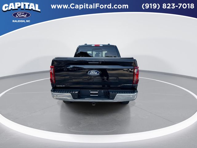 Used 2024 Black Ford XLT image 7