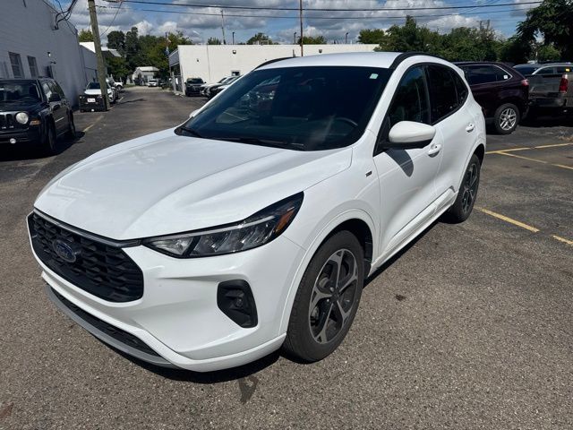 2023 Ford Escape ST-Line Select