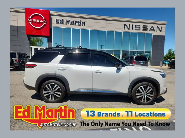 White Pearl 2025 Nissan Pathfinder SUV / Crossover All-Wheel Drive 9-Speed Automatic