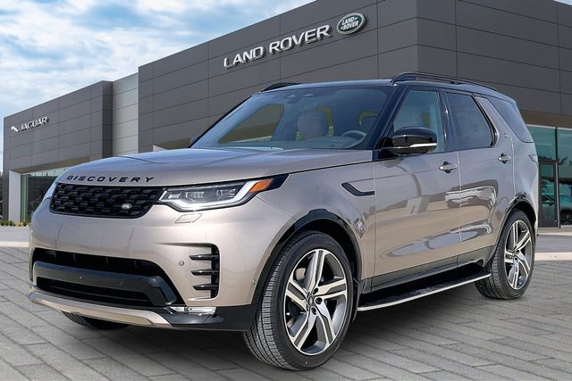 2026 Land Rover Discovery P300 Dynamic SE AWD