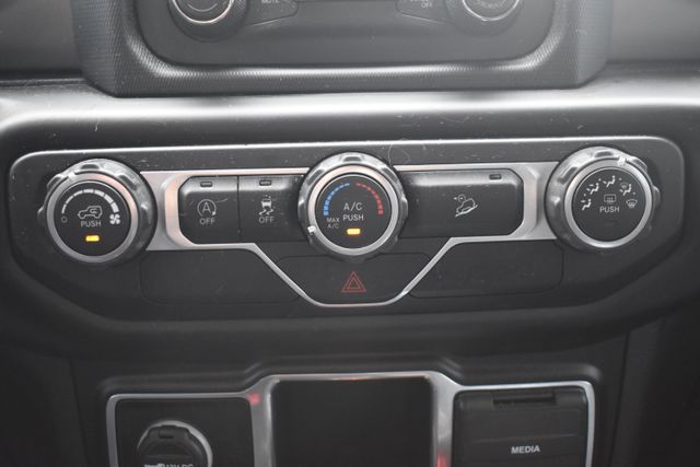 Used 2021 Jeep Wrangler SUV
