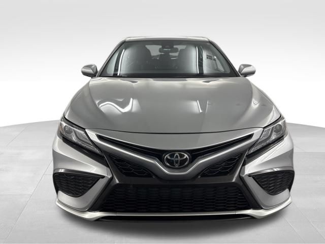 2024 Toyota Camry XSE — photo 2