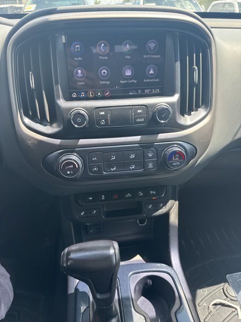 2019 Chevrolet Colorado Z71 photo