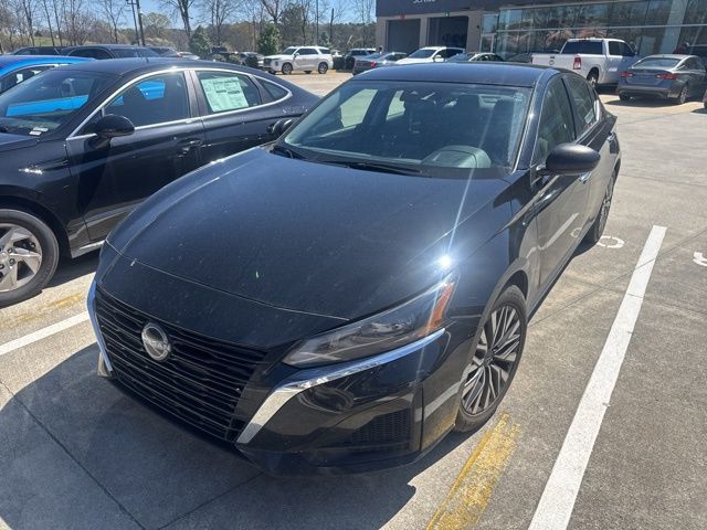 2024 Nissan Altima 2.5 SV FWD
