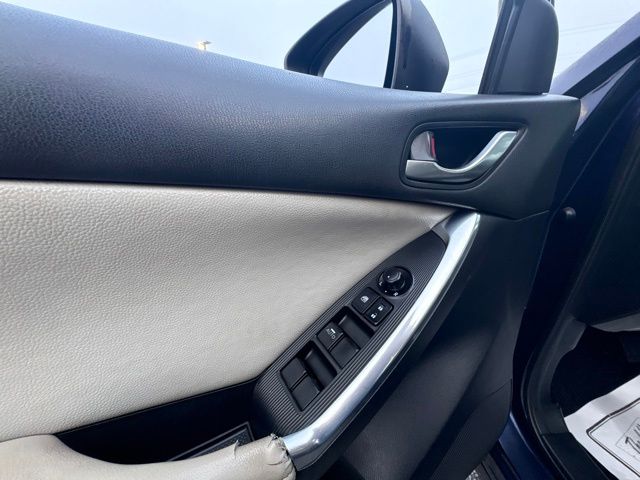 Used 2014 Blue Mazda Sport image 11