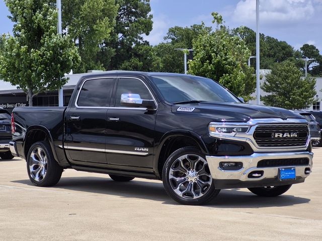Diamond Black Crystal Pearlcoat 2019 RAM 1500 Pickup Truck Four-Wheel Drive 8-Speed Automatic