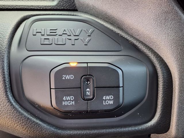 2025 RAM 2500 Tradesman - Photo 6