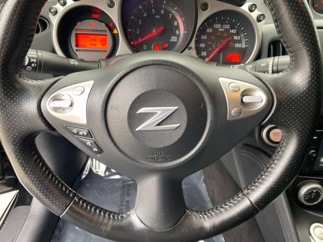 2018 Nissan 370Z Sport 17