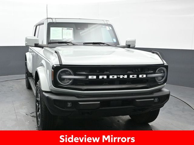 2022 Ford Bronco Outer Banks 11