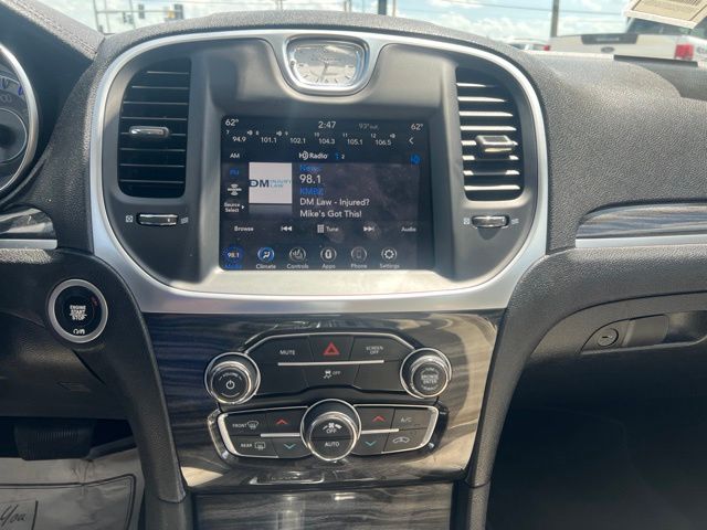 Used 2020 Chrysler 300 Sedan