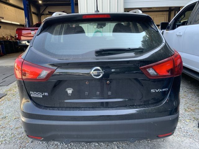 2019 Nissan Rogue Sport SV 4