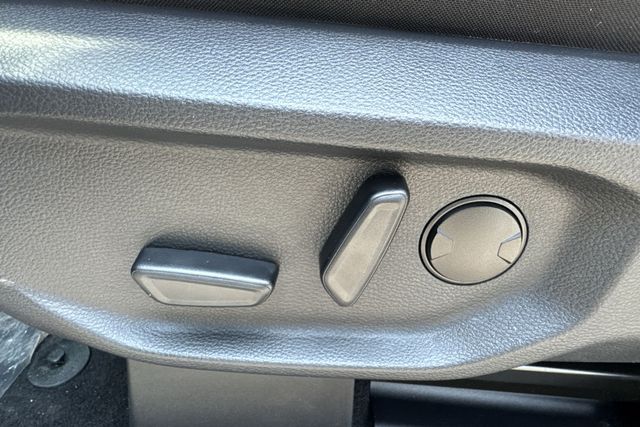 new 2025 Ford Ranger car, priced at $45,670