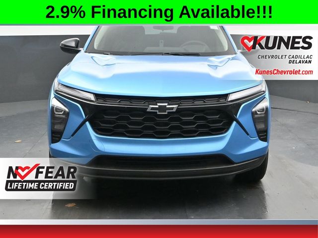 View vehicle photo 3