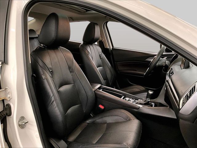 2017 Mazda Mazda3 Grand Touring - 6