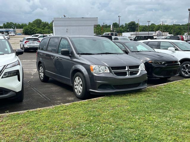 Gray (Granite Crystal Metallic Clearcoat) 2019 Dodge Grand Caravan SE FWD Minivan Front-Wheel Drive 6-Speed Automatic
