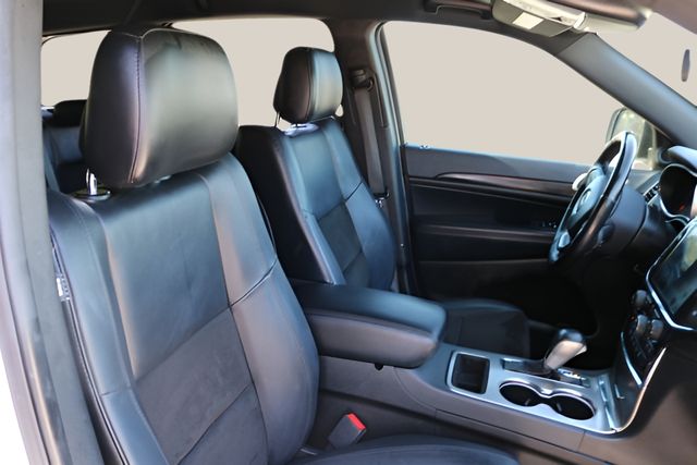 Used Car 2021 Jeep Grand Cherokee  Laredo X For Sale Under $25,000 In Austin, Texas