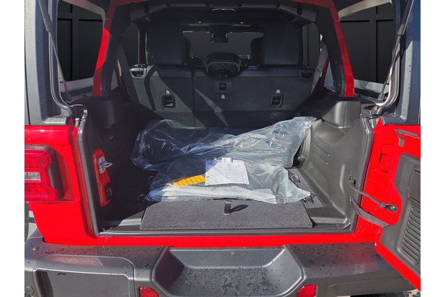 New 2026 Firecracker Red Clearcoat Jeep Rubicon image 14