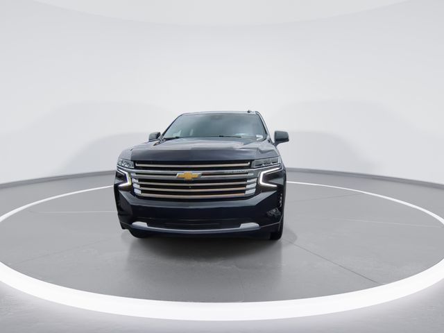 Used 2024 Blue Chevrolet High Country image 3