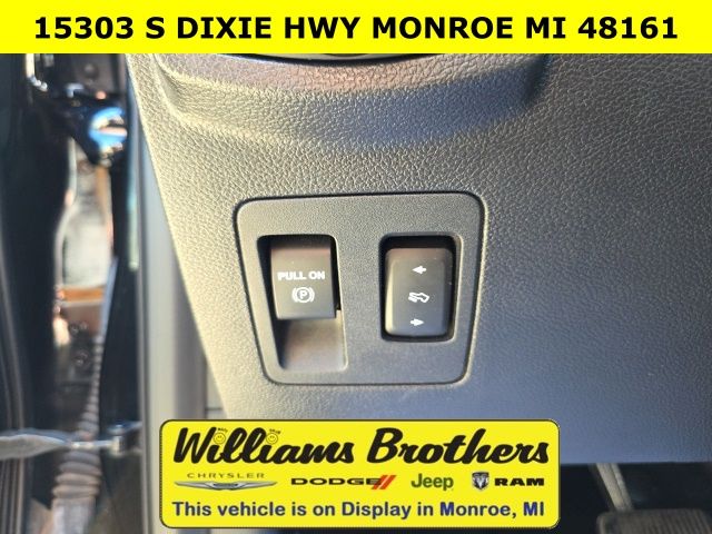 2020 Ford F-150 Platinum - Black exterior view 19