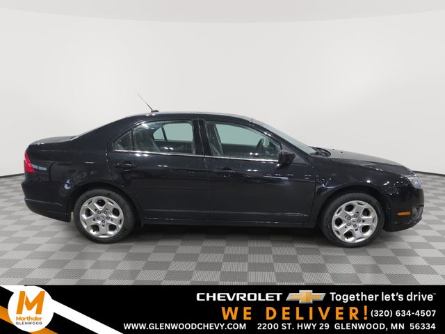Tuxedo Black Metallic 2010 Ford Fusion Sedan Front-Wheel Drive 6-Speed Automatic
