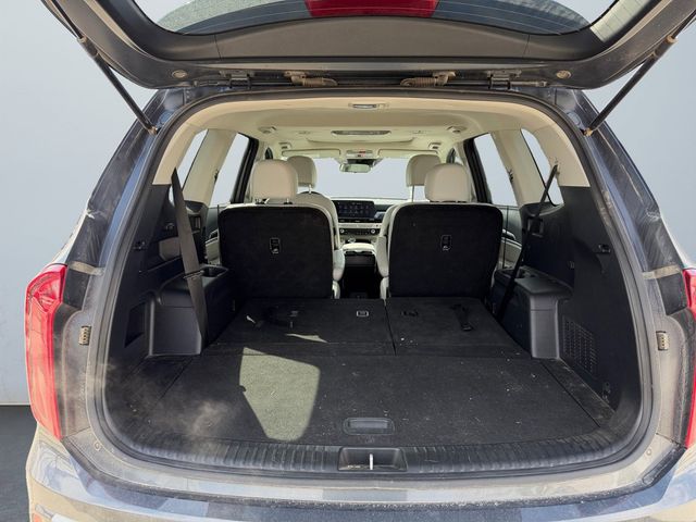 Used 2024 Gray Kia S image 14