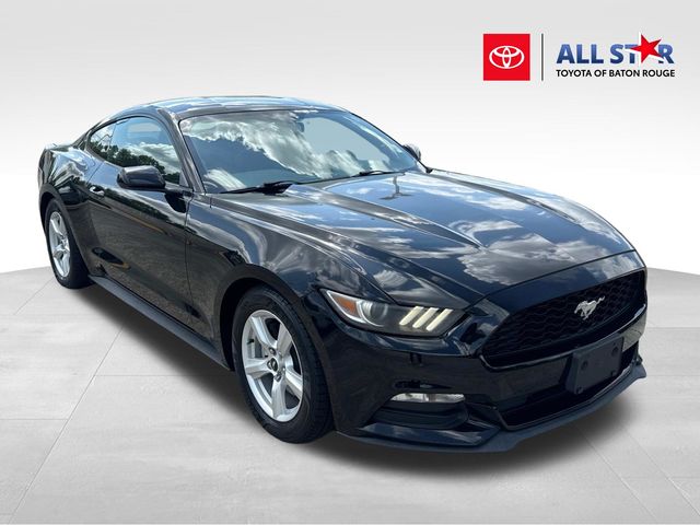 2017 Ford Mustang V6 Coupe RWD