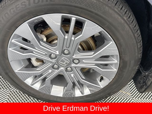 Used 2025 Honda Odyssey Van