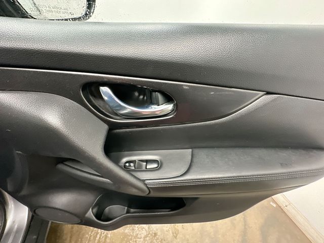 2018 Nissan Rogue SV Gray at Subaru and VW of Moon Township
