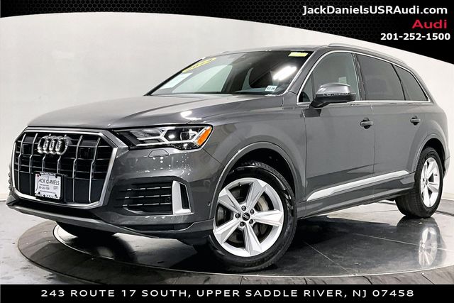 Samurai Gray Metallic 2024 Audi Q7 SUV / Crossover All-Wheel Drive 8-Speed Automatic