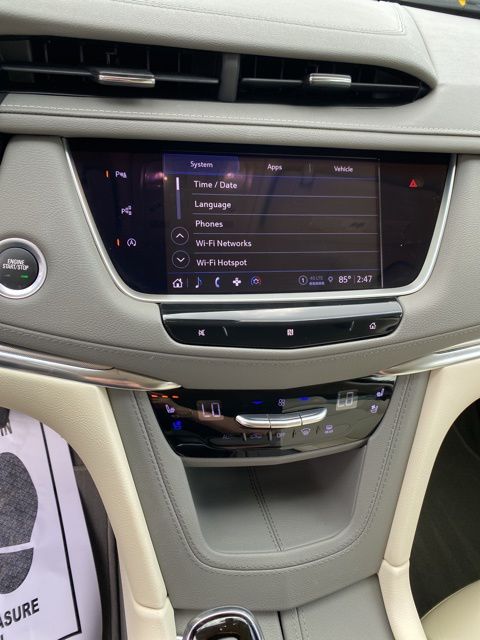 Used Car 2021 Cadillac Xt5  Premium Luxury For Sale Under $35,000 In San Antonio, Texas