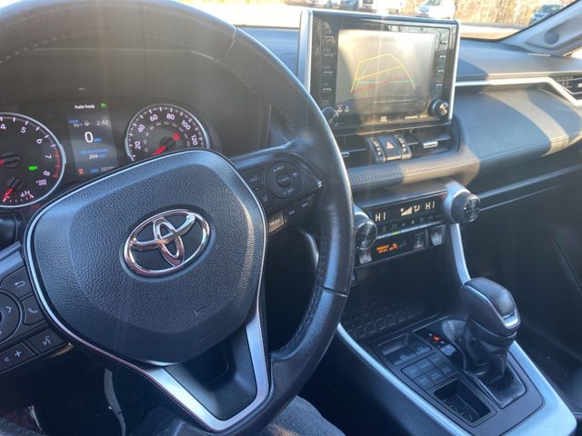 2021 Toyota RAV4 XLE Premium 33