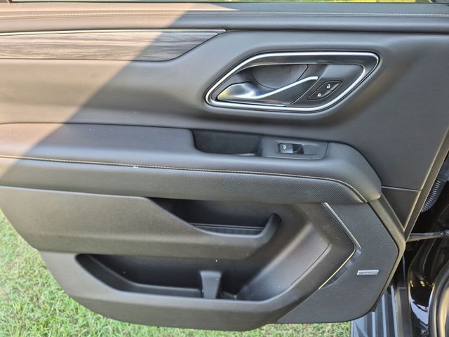 Used 2021 Black GMC SLT image 25