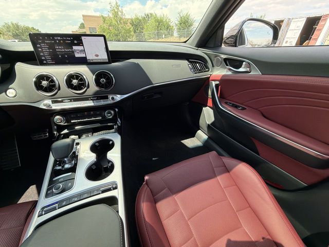 Used 2023 Kia Stinger Sedan