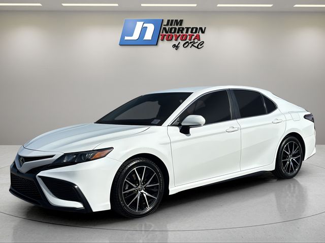 Ice 2023 Toyota Camry Sedan Front-Wheel Drive 8-Speed Automatic
