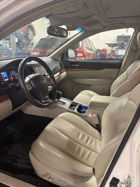 2013 Subaru Outback 2.5i White at Luther Ford