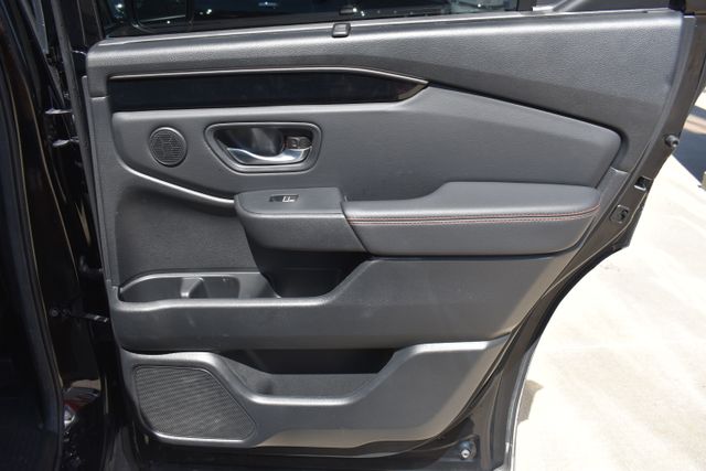 Used 2025 Honda Pilot SUV
