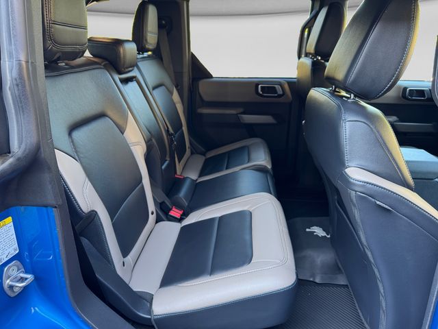 Used 2023 Blue Ford Wildtrak image 17